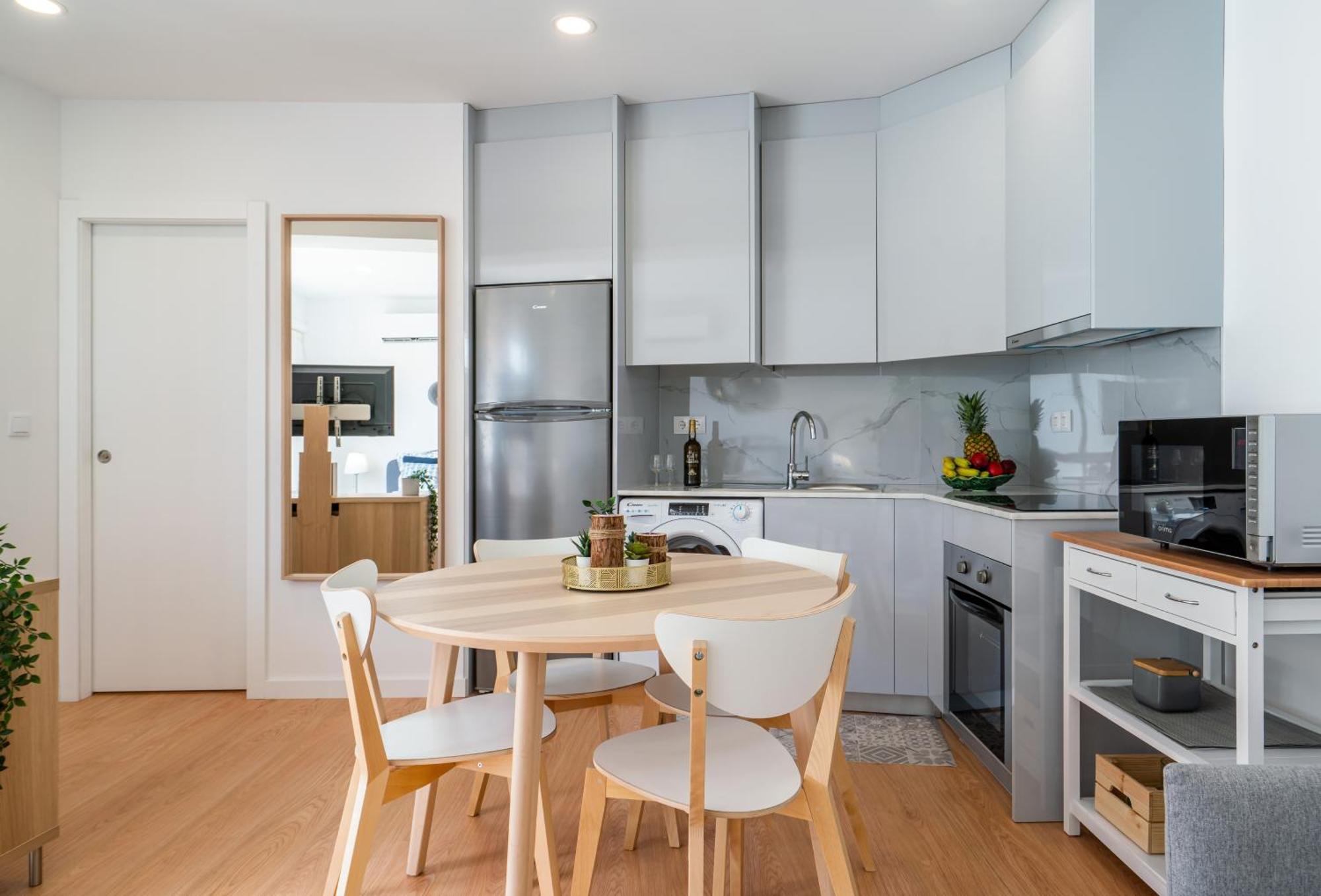 Host Wise - Comfy Sunny Flat - Prime Location Apartamento Porto Quarto foto