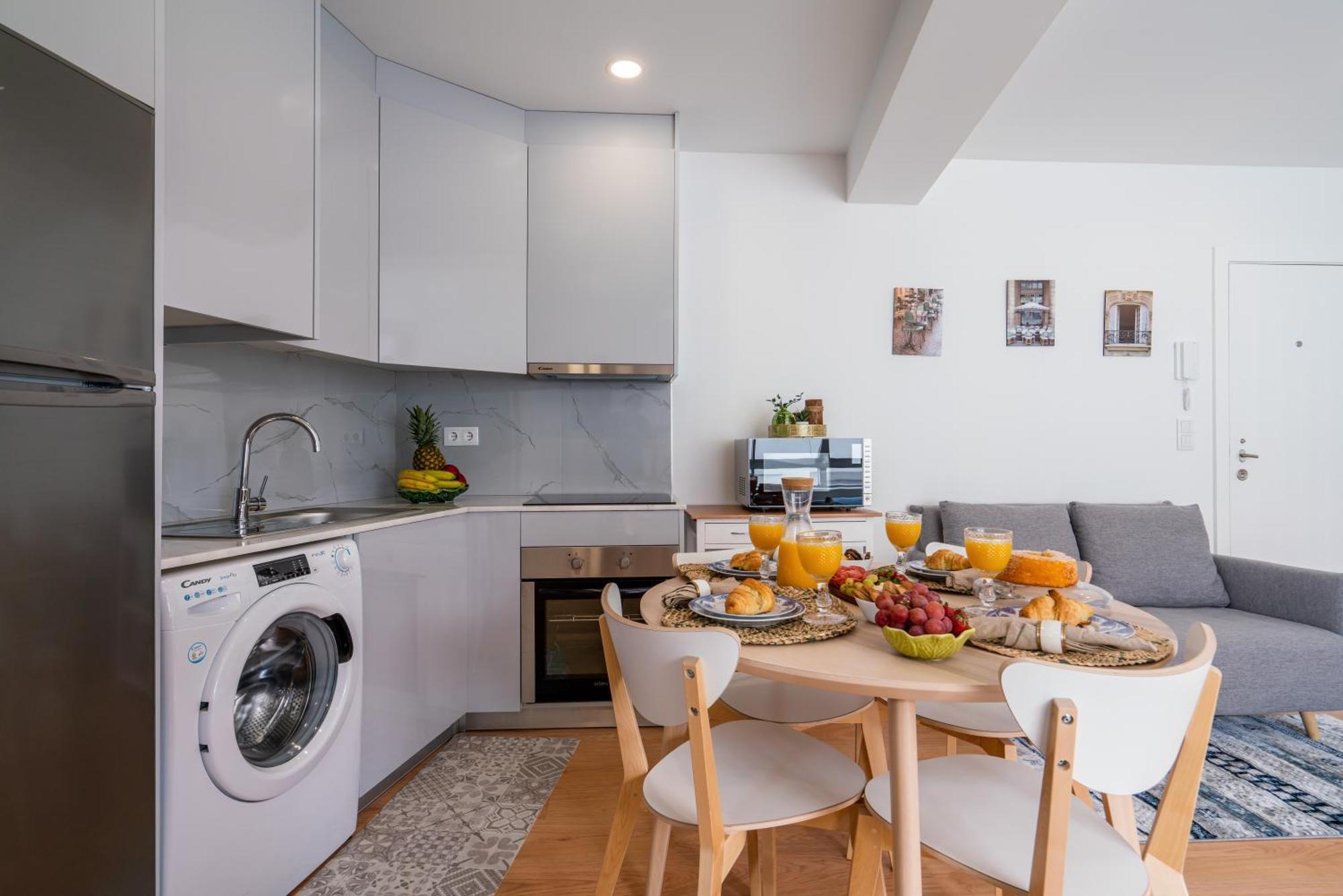 Host Wise - Comfy Sunny Flat - Prime Location Apartamento Porto Quarto foto
